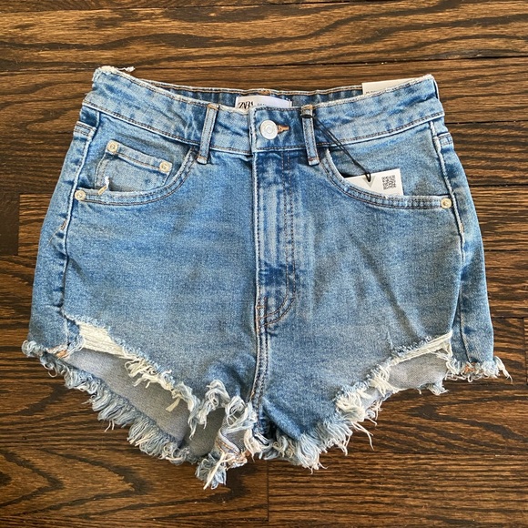 jean shorts canada